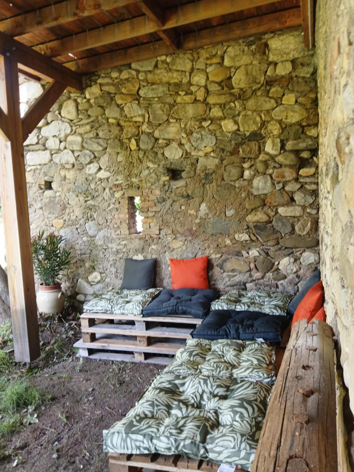 Les Gites Du Saro Chabestan Exteriör bild